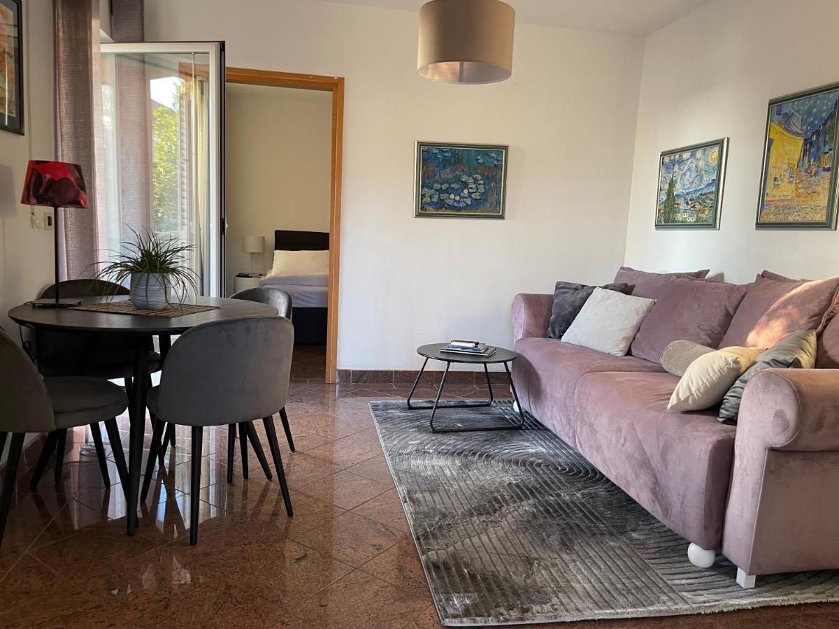 Apartments Villa Antonia Jadranovo Esterno foto